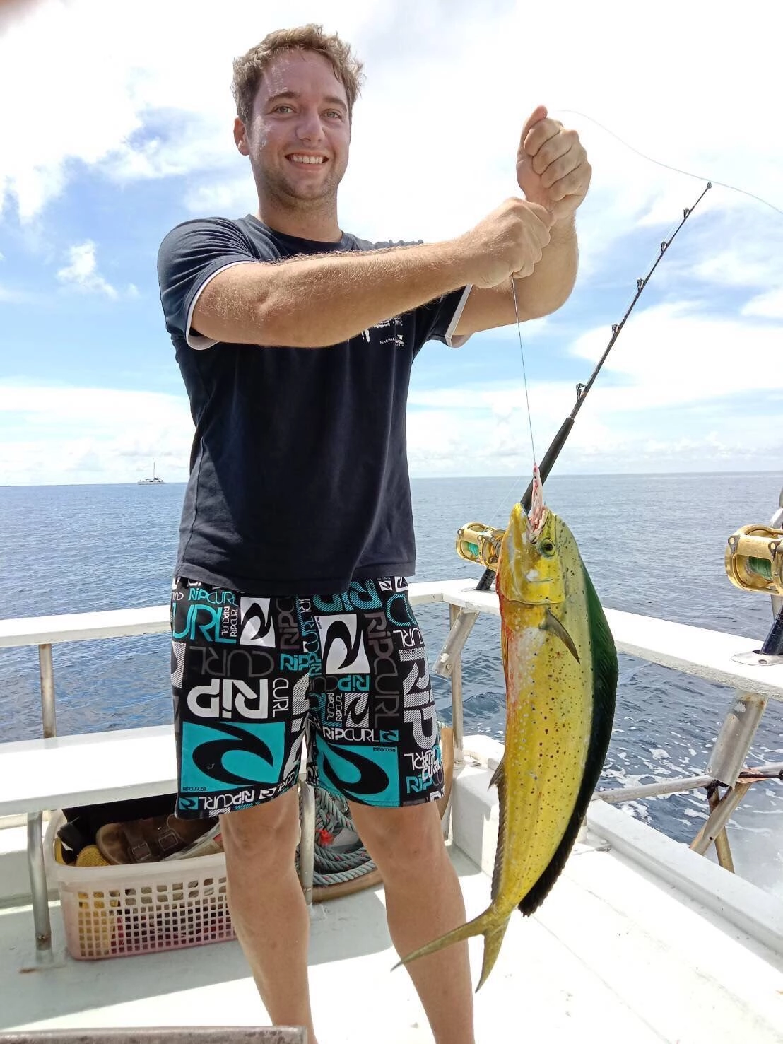 Ibbrahim Fishing - Image 1